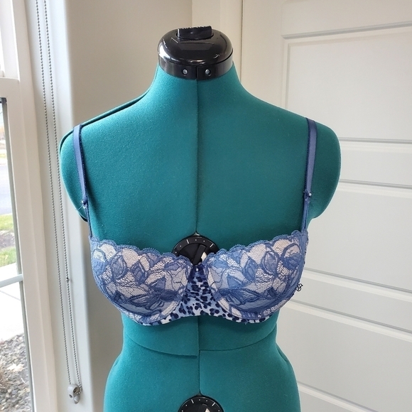 VICTORIA'S SECRET BLUE LACE ANIMAL PRINT BALCONET PUSH UP BRA WOMEN 36B - Picture 7 of 15